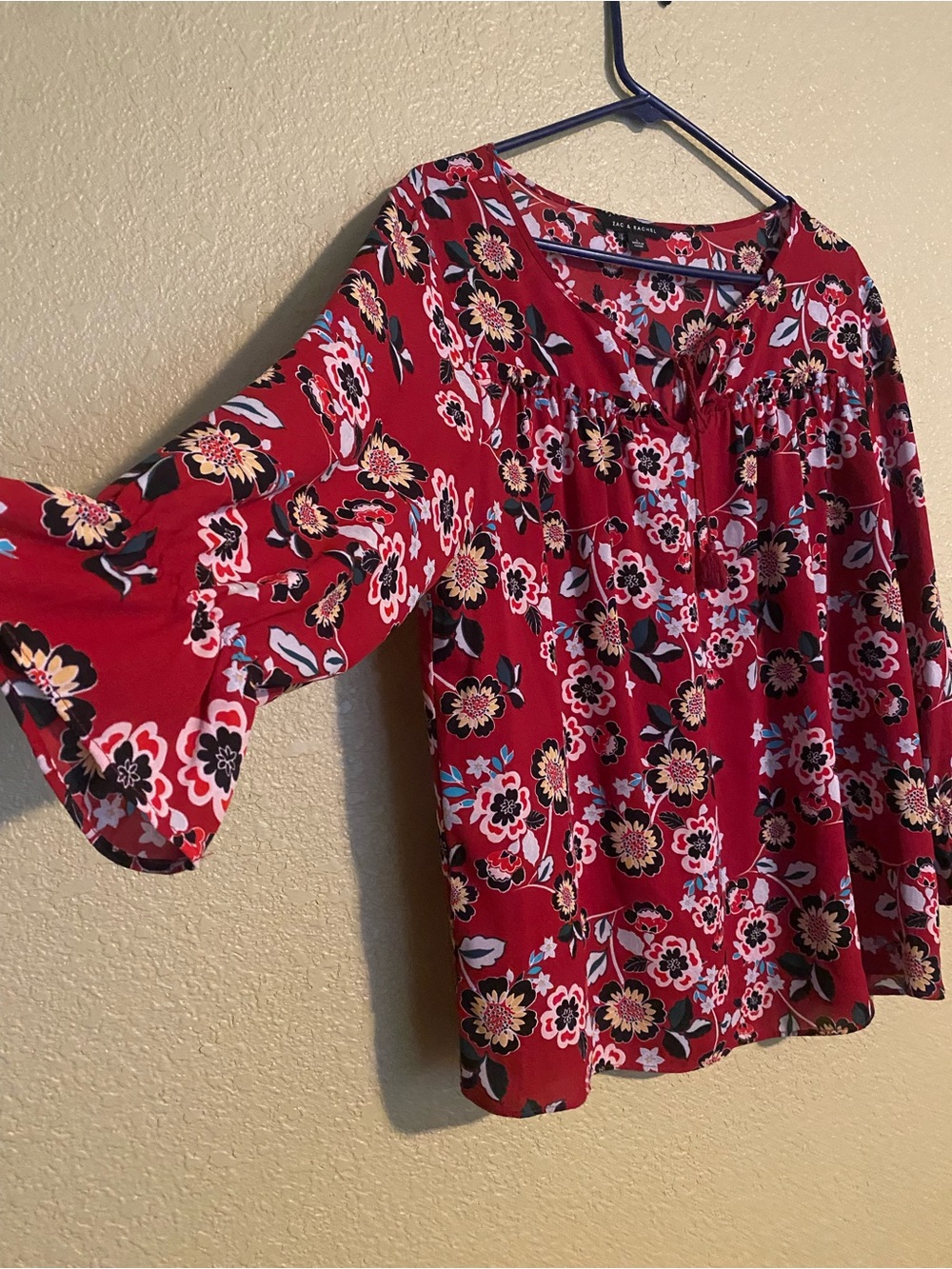 Women’s Red Floral Bell-Sleeve Top